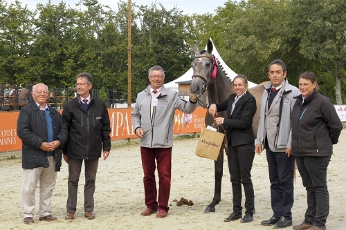 CHAMPIONNE DES 2 ANS FEMELLES AA SECT1&2
QUINA DE SAND AA